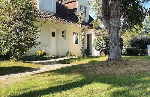 Sainte-Cecile-Plage House | 2 bedroom house 5 minutes from the sea and parking