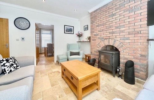 Glasgow House | Clyde Villa Apartment