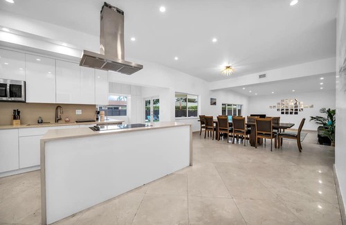 North Miami Beach Villa | Pool Villa 2