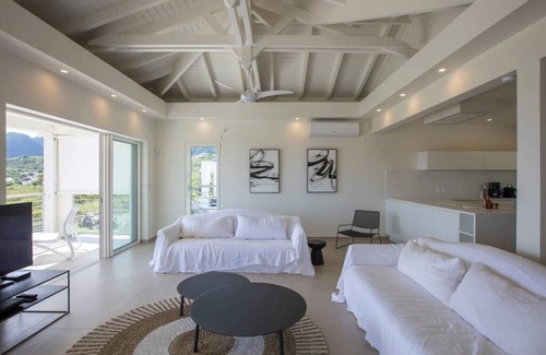 Cul de Sac House | Villa Christine by The Villa Life