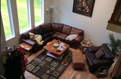 Redwood Meadows House | Entire House Redwood Golf & Winter Retreat Resort