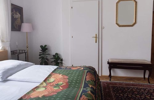 Tiefgraben Apartment | Pension Jörgner - Double room with lake view