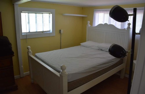 Breakwater Village Cottage | Breakwater Village - Short walk to private association beach and restaurants!!