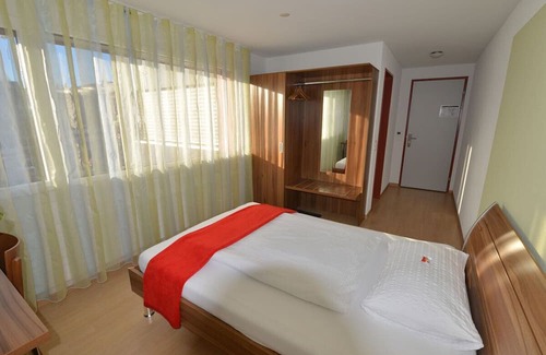 Wollerau Hotel | Motel Mühle Wollerau