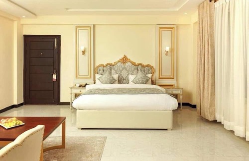 Kohistan Hotel | Faletti's Grand Naran