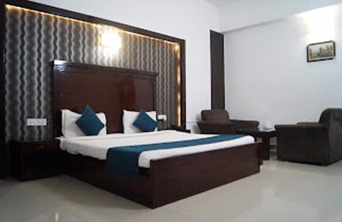 Koramangala Hotel | BNGV Grandeur Hotel & Banquets