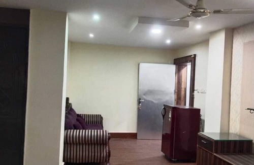 Bhubaneshwar Hotel | The Royal Suites