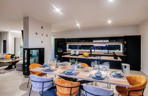 Zemunik Donji Villa | Villa Stressles