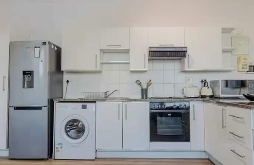 Mowbray Apartment | Chic 1-bedroom apartment in beautiful at Mandela Rhodes Place Cape Town