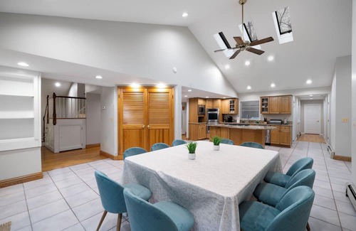 Town of Ramapo House | Spacious w/ Huge Yard, Pool, Fire Pit & Billiards