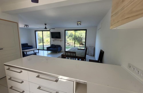 Six-Fours-les-Plages Villa | Villa near the beach