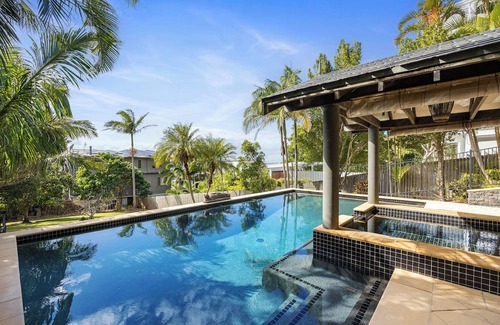 Coolum Beach House | Luxury Resort-Style Family Home