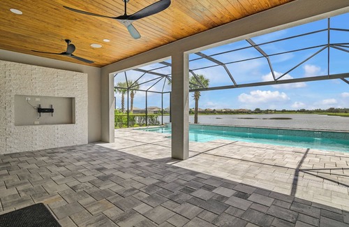 Rural Estates House | Golfers Lake Home