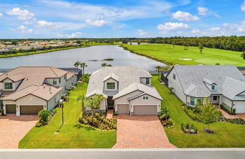 Rural Estates House | Golfers Lake Home