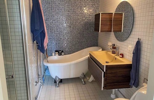 Liljeholmen - Hagersten House | 5★ sunny apartment 15 minutes from city center