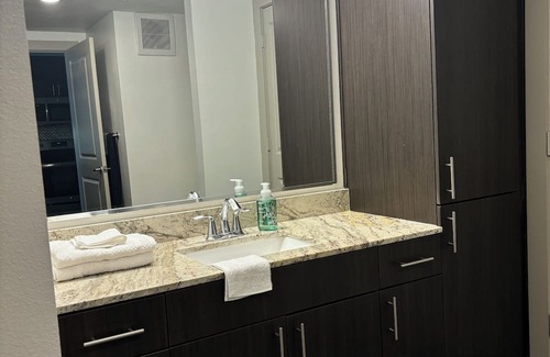 Farmers Branch Apartment | Exquisite Stay