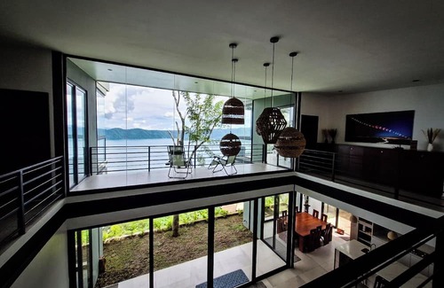 Coatepeque House | Casa Rocca, Lago de Coatepeque