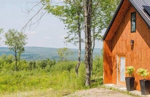 Liberty House | The Anthracite at Crie Hill - A Luxury Off-Grid Retreat