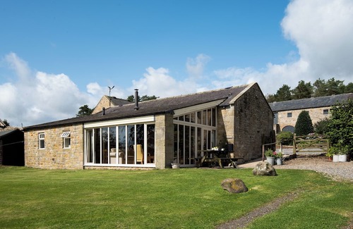 Haydon Bridge Cottage | Near Hadrians Wall - Hexham - Large Country Cottage - Tranquil 3 Bed 3 Bathrooms