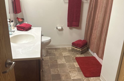 Nassau Bay Apartment | Charming 2-bedroom apartment with AC, full fitness room in Houston