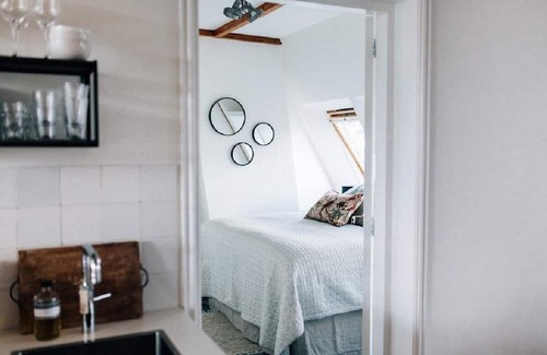 Museum Quarter Apartment | Serene 2 Bedroom Apartment