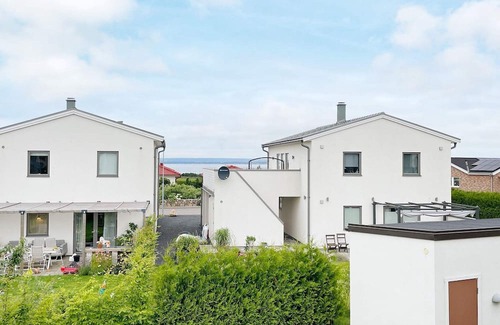 Farhult House | 4 star holiday home in FARHULT
