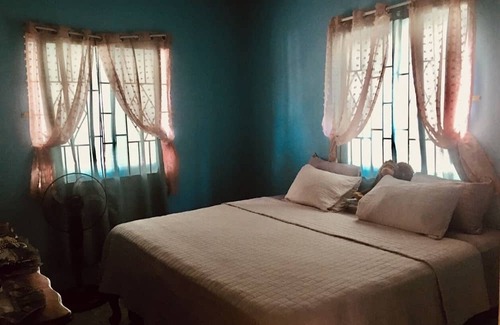 Yallahs House | Eastern Escape Retreat