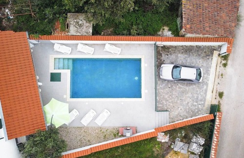Skatari House | Olga - Pula · Holiday home Olga with Pool & Pet friendly