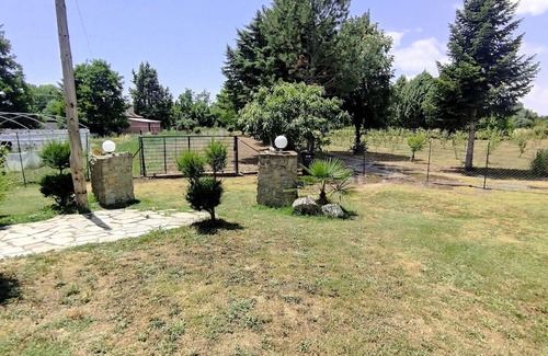 Krepeni Cottage | Oasis Cottage Rental Property 10 min away from town!