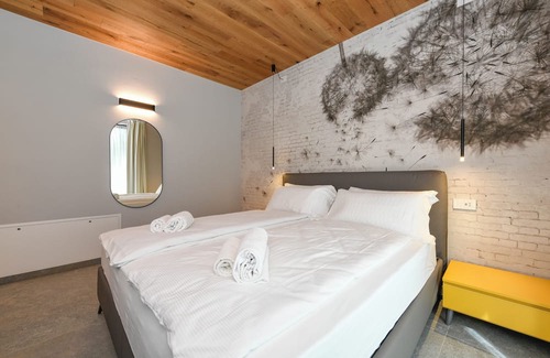 Anfo Apartment | Vrbo Property