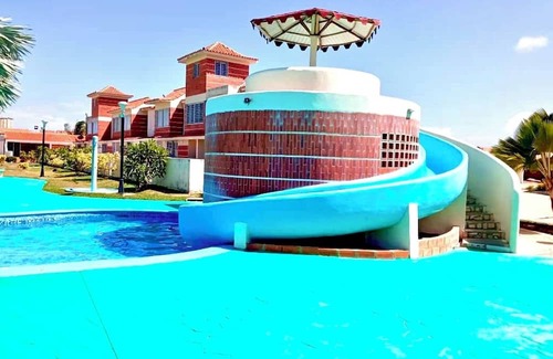 Tucacas House | TOWNHOUSE VIP VACACIONAL DE PLAYA. TC-5