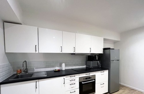 Amerique Apartment | Urban Flat 185 - Pretty 2 Bedroom Apartment in Paris