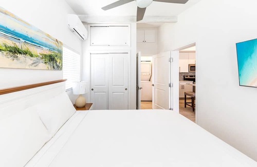 Kew Town Settlement Cabin | Caribbean Calm Getaway, outdoorLiving, Close to stunning clear water beaches
