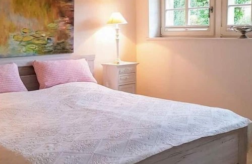 Petershagen House | Rose Cottage Comfortable holiday residence