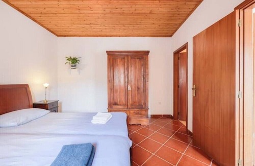Mangualde House | Charming granite cottage in beautiful surroundings