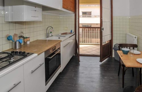 Menpenti Apartment | Apartment Marseille-10th arrondissement, 2 bedrooms, 4 persons