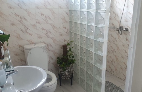 Kweiman House | Impeccable 1-Bed House in Kweiman Station/danfa