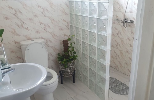 Kweiman House | Impeccable 1-Bed House in Kweiman Station/danfa