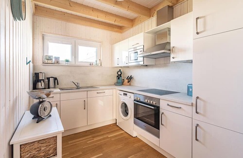 Olpenitz House | Snorri´s Stuga - Freistehendes Haus, Infrarot-sauna, Kamin, Badewanne, Terrasse