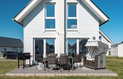 Olpenitz House | Snorri´s Stuga - Freistehendes Haus, Infrarot-sauna, Kamin, Badewanne, Terrasse