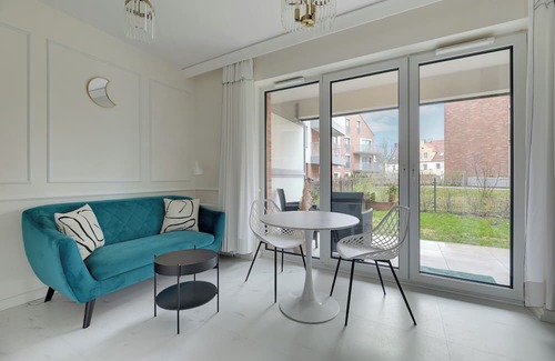 Emaus Apartment | Sunny Garden by Grand Apartments