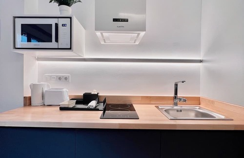Arrancapins Apartment | Sorolla Urban Suites