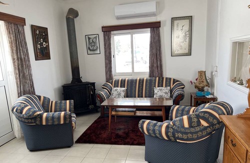 Agios Tychon House | Countryside Family Holiday Home