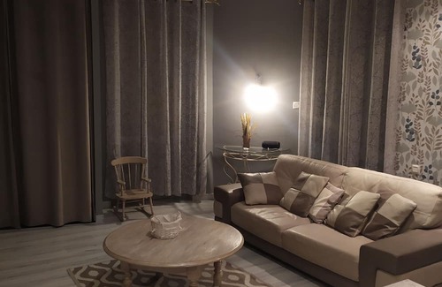 Aiguelèze Apartment | Appartement Près D'albi