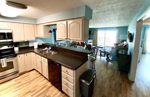 Kure Beach Condo | Beautiful Oceanfront condo in Ocean Dunes with elevator access, 4 pools, hot tub
