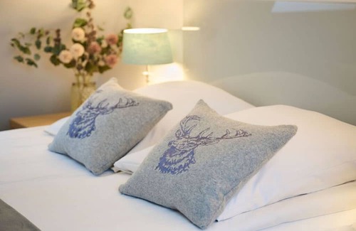Burgsponheim House | Haus Burgsponheim Comfortable holiday residence
