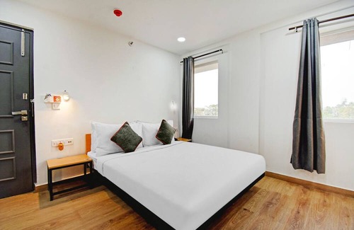Dumdum House | Super OYO Townhouse 75779 The Royal