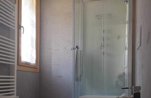 Olgiate Comasco House | Alloggio con Ingresso Indipendente, Cucina, Salotto, a 20 Min.da Como