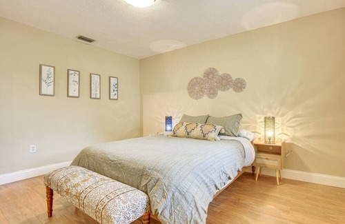 Biscayne Park House | Biscayne Park Home - Near Miami Beaches & Golfing