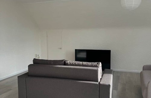 Edingen-Neckarhausen Apartment | Vrbo Property